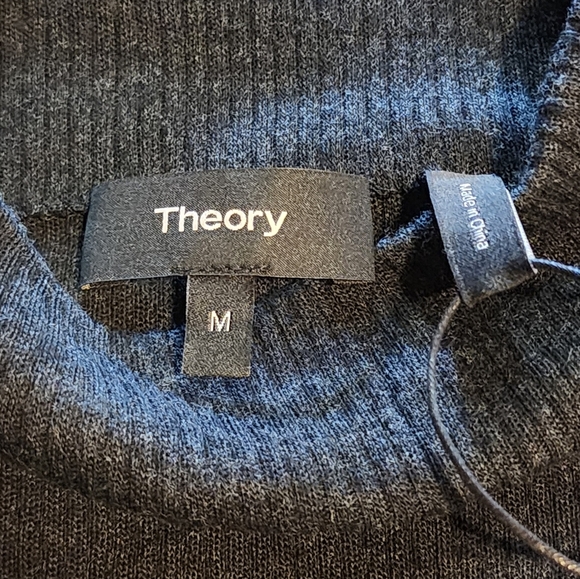 Theory LS Combo Tunic Sweater Charcoal Ribbed Knit Layered Shirt Hem Size Medium - Picture 9 of 9